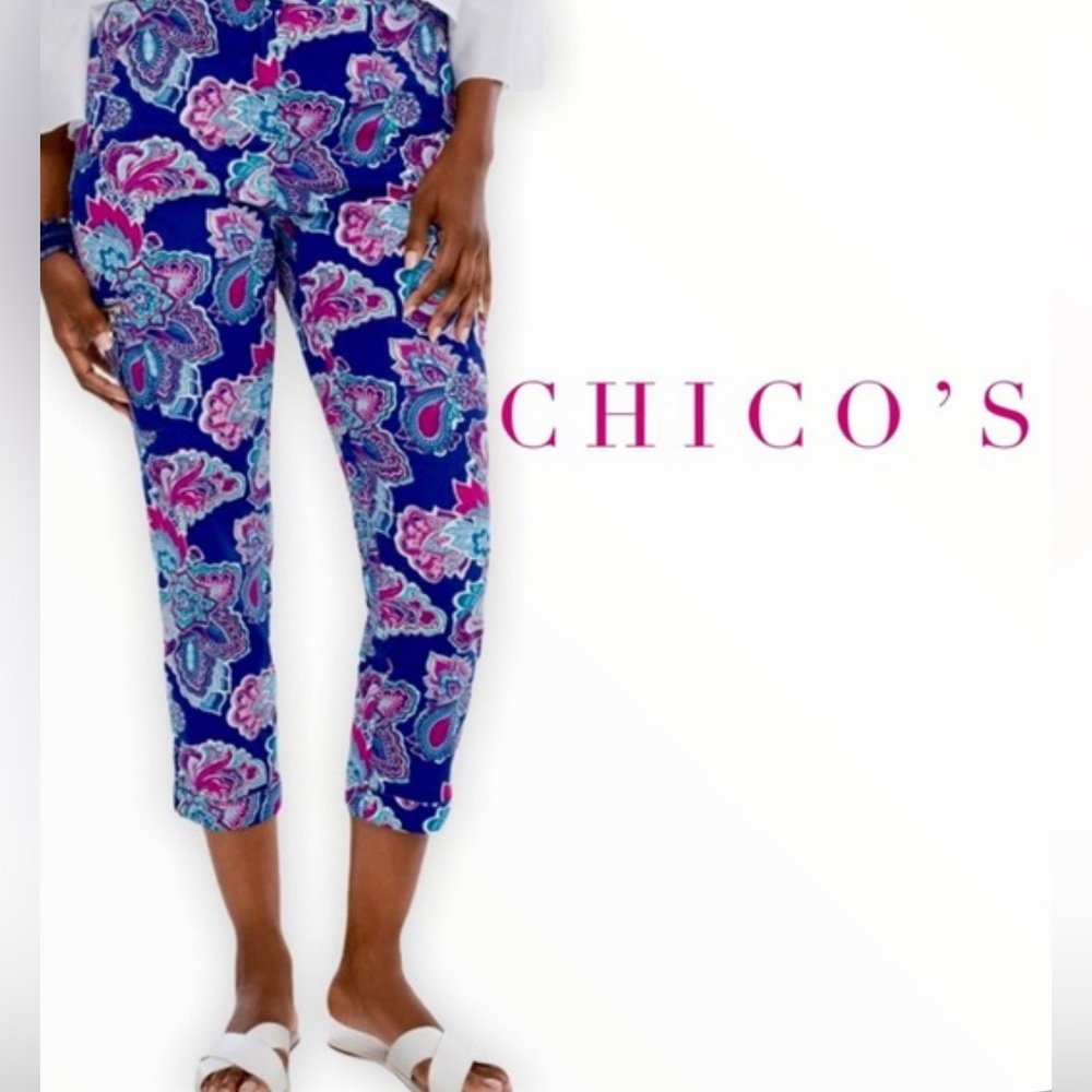 Chico’s Comfort Waist Luxe Utility Outline Floral Crops - Picture 3 of 8